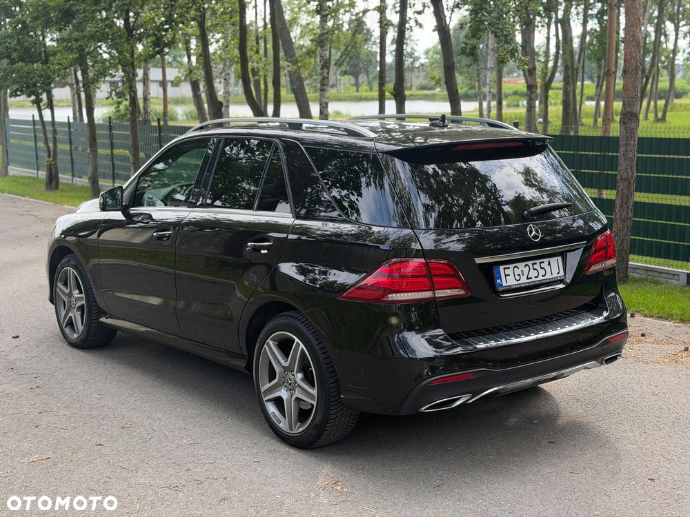 Mercedes-Benz GLE 350 d 4-Matic - 6