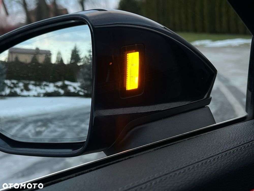 Audi A6 Avant 35 TDI mHEV Sport S tronic - 12