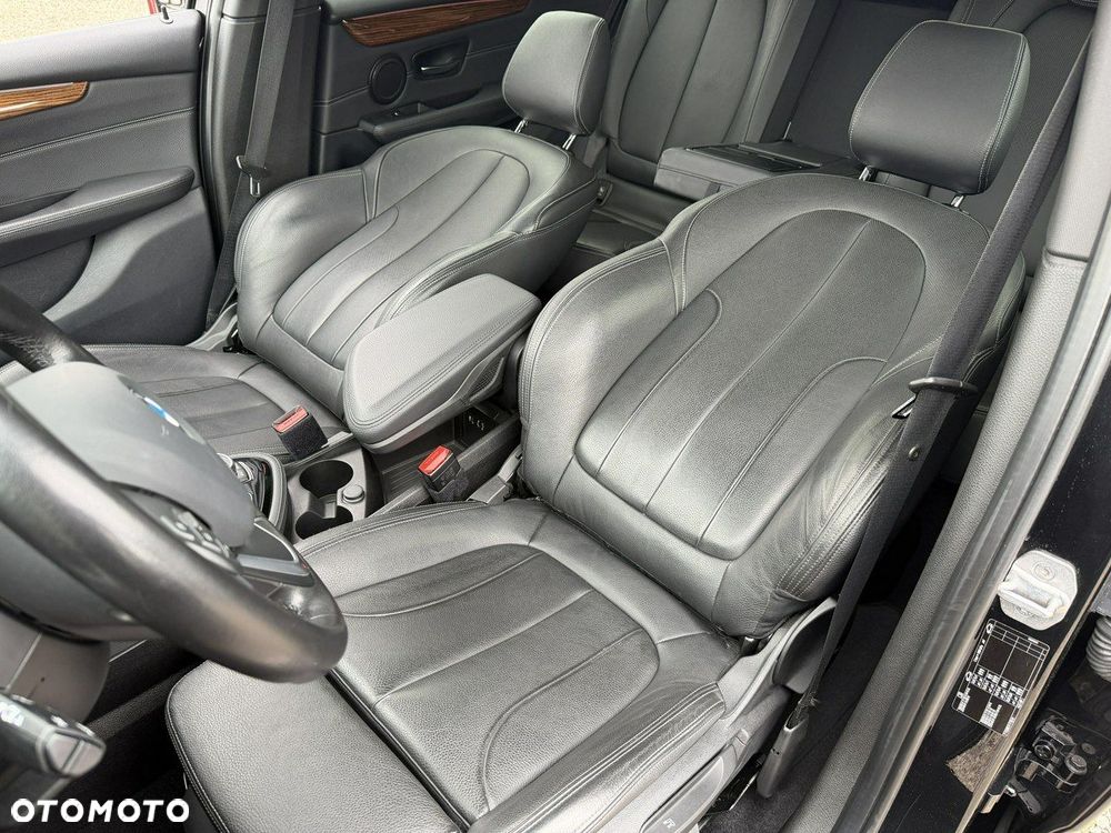 BMW Seria 2 220i Luxury Line - 27