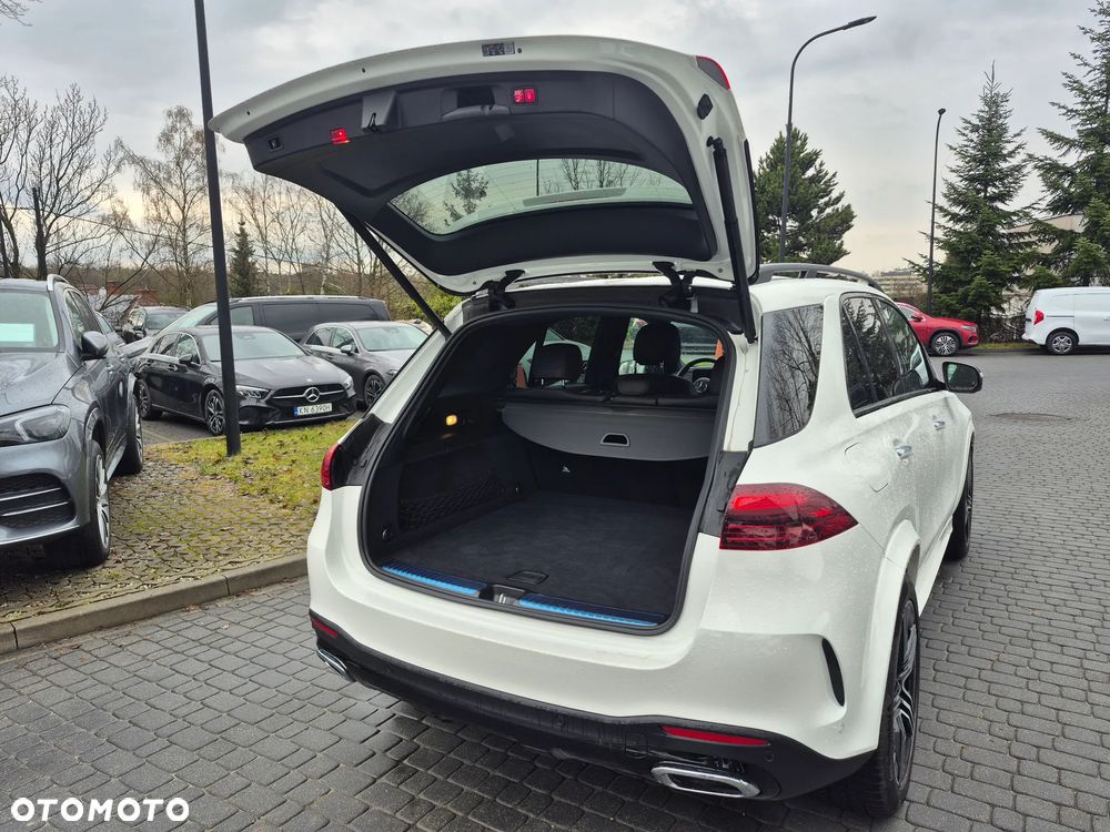 Mercedes-Benz GLE 300 d mHEV 4-Matic AMG Line - 31