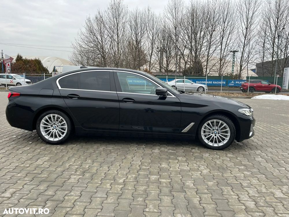 BMW Seria 5 530e Aut. - 4