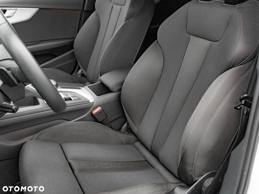 Audi A4 Avant - 15
