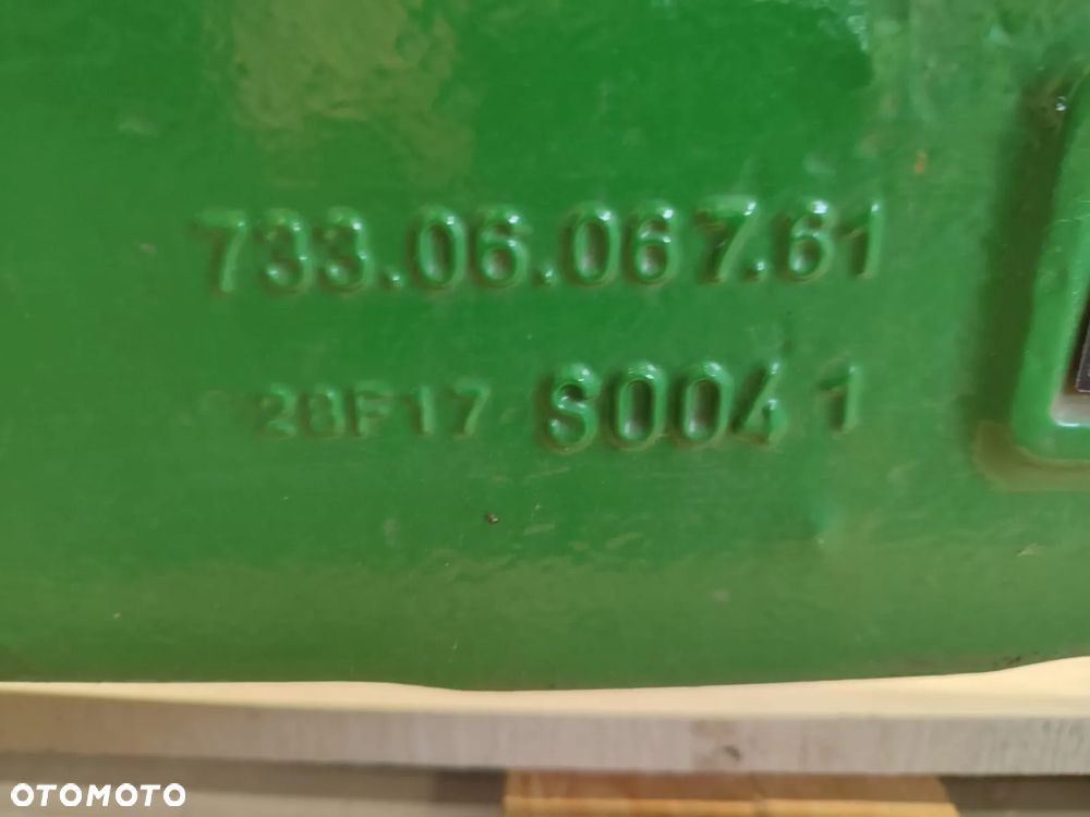 Zwolnica AXE41861 Zwrotnica Piasta 700/509 John Deere W660 - 11