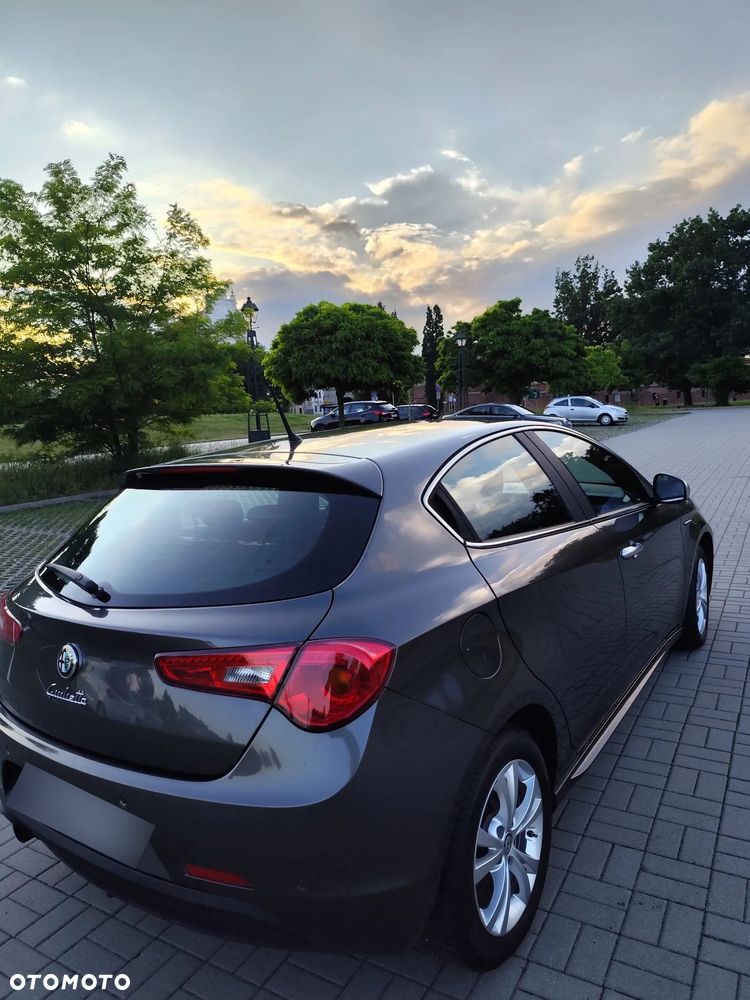 Alfa Romeo Giulietta 1.4 TB MultiAir Distinctive - 21