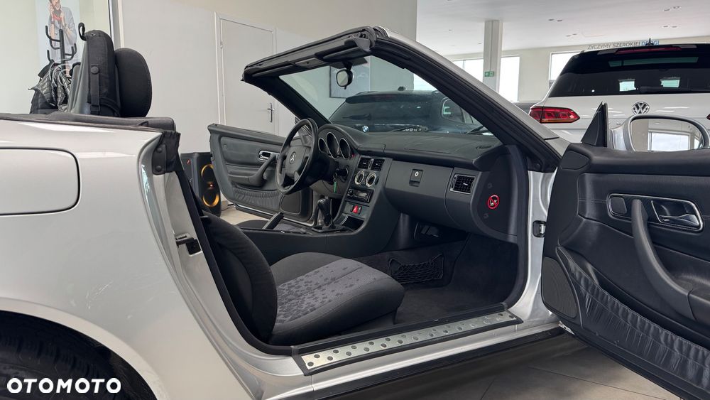 Mercedes-Benz SLK - 28