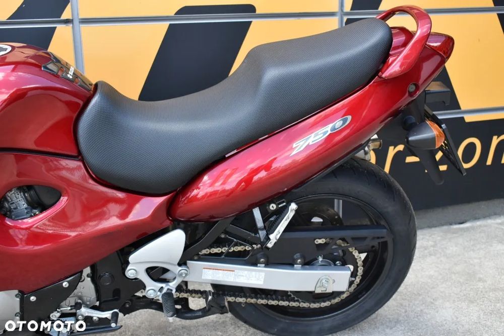 Suzuki GSX-F - Katana - 11