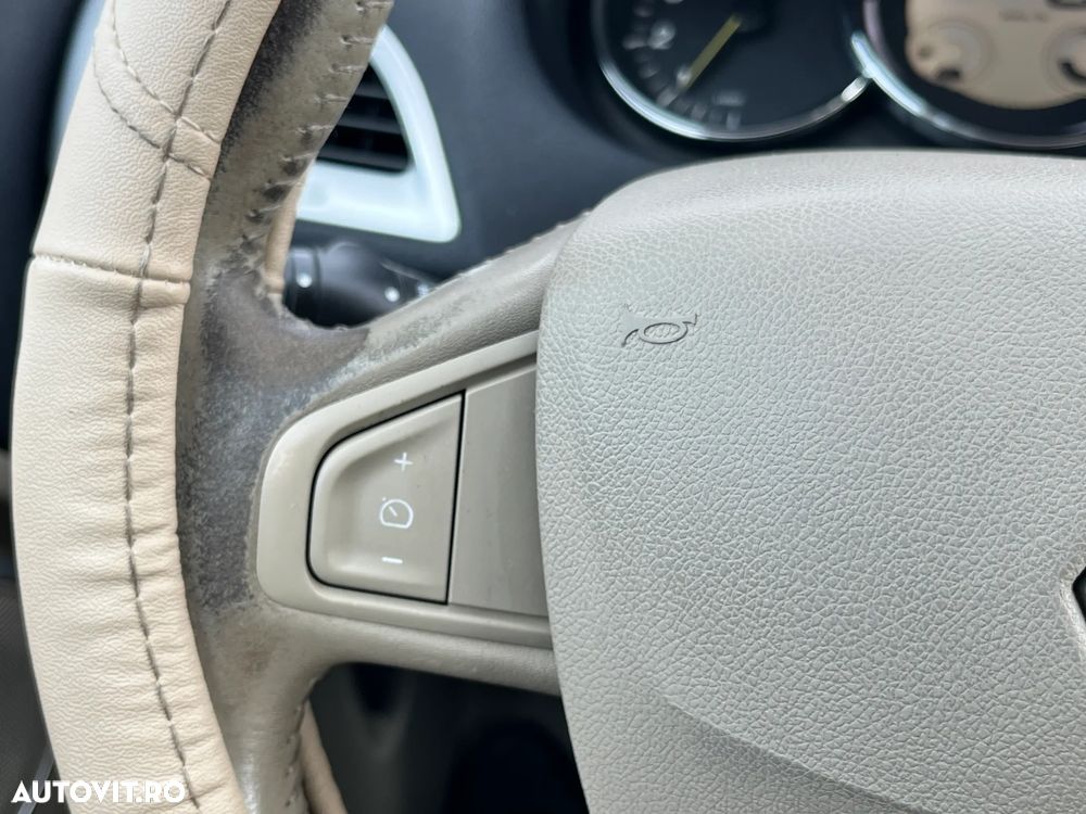 Renault Megane - 15