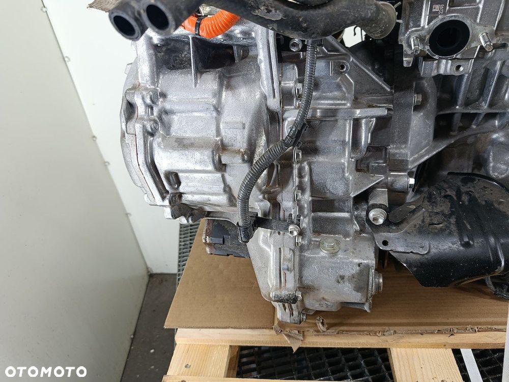 SILNIK KOMPLETNY+ SKRZYNIA BIEGÓW TOYOTA YARIS IV M15A   3CH223 1.5 HYBRID - 5