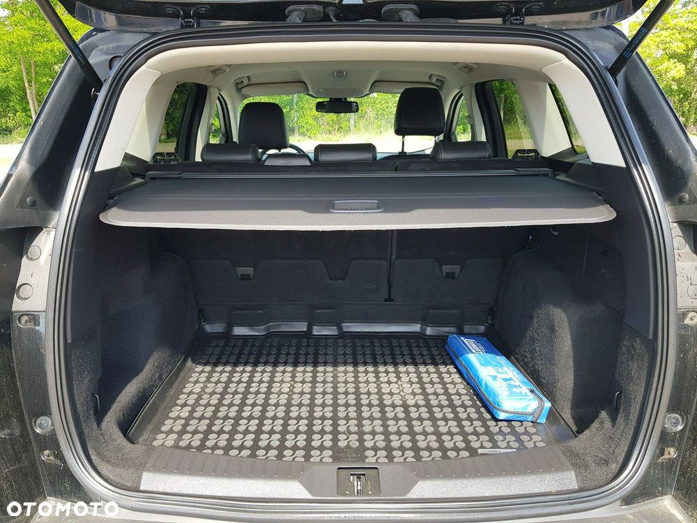Ford Kuga - 18
