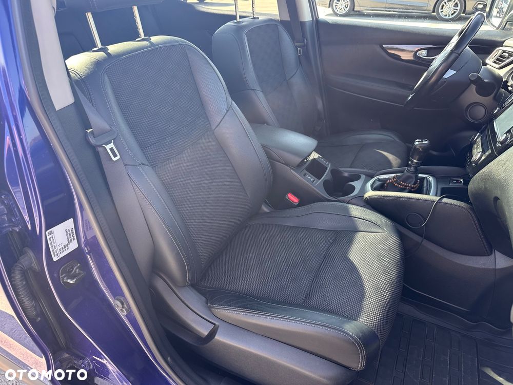 Nissan Qashqai 1.2 DIG-T N-Vision - 19