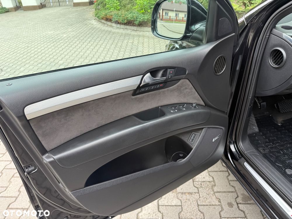 Audi Q7 - 16