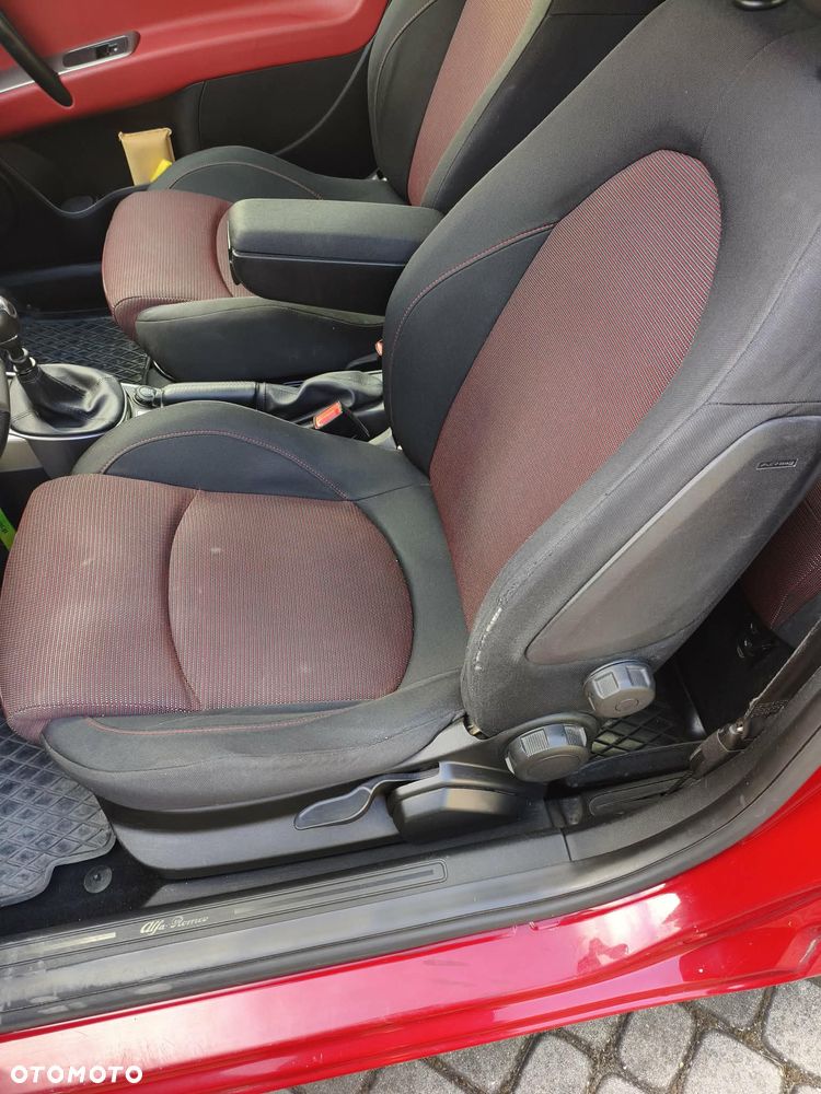 Alfa Romeo Mito 1.4 MultiAir Distinctive - 23