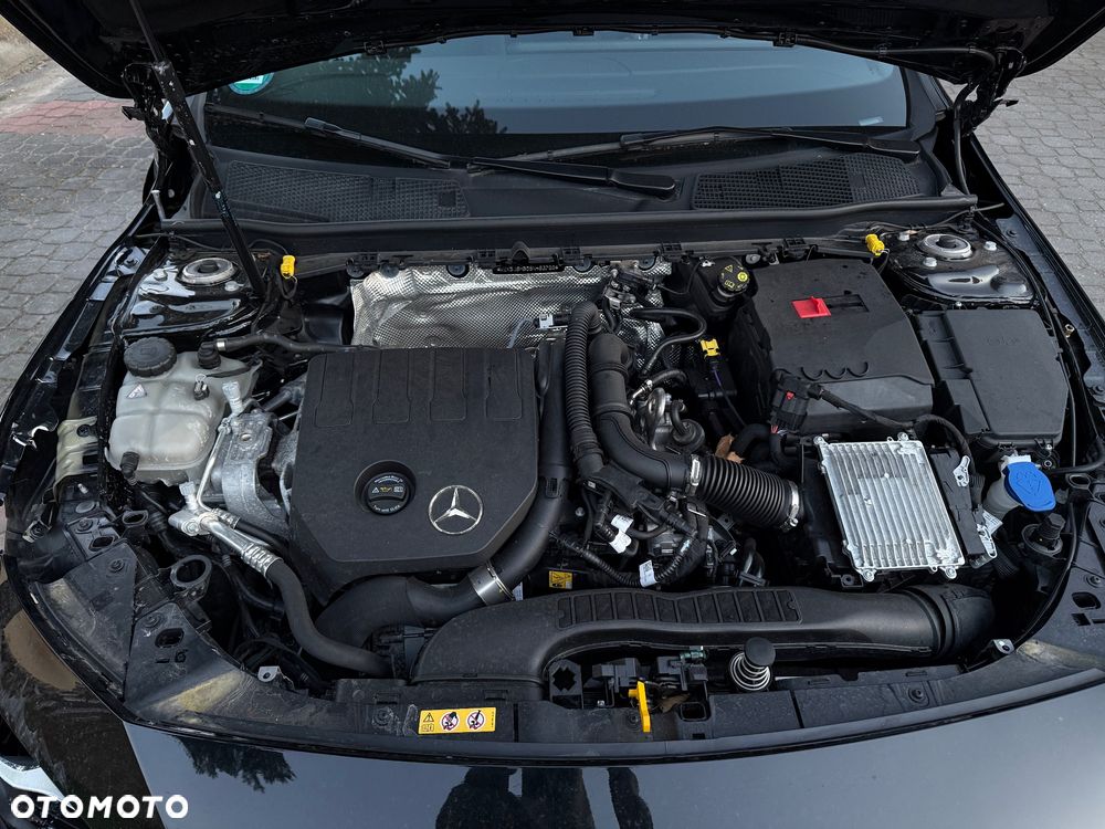 Mercedes-Benz CLA 200 mHEV AMG Line 7G-DCT - 14