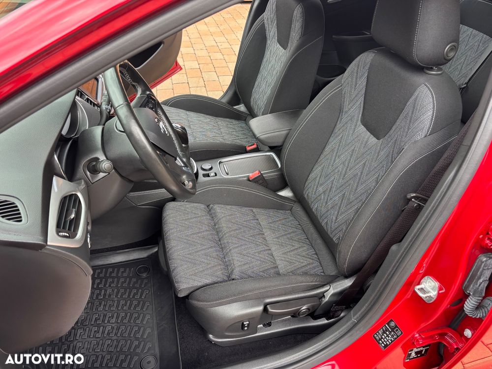 Opel Astra 1.2 Turbo Start/Stop Business Elegance - 16