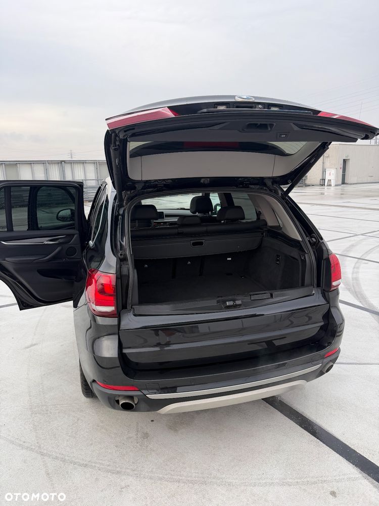 BMW X5 xDrive35i - 14