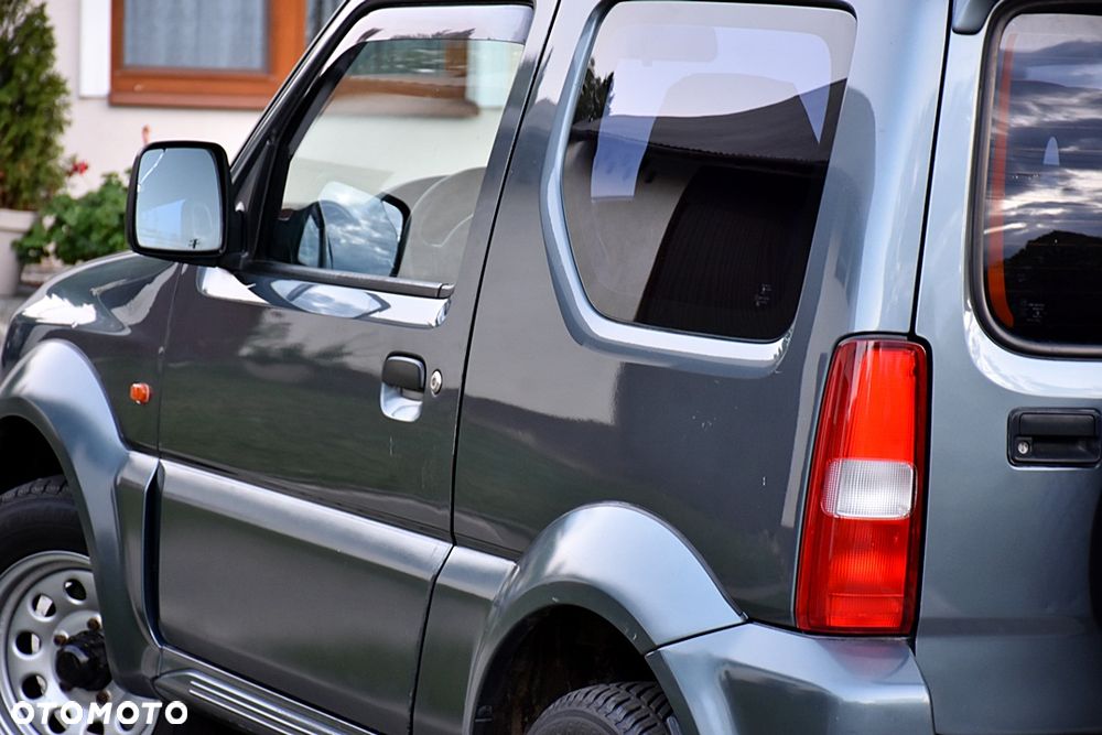 Suzuki Jimny 1.3 JX / Club - 12