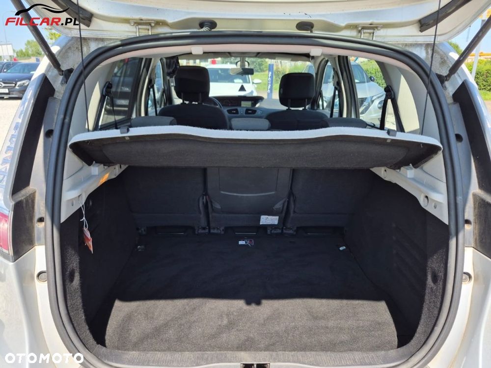 Renault Scenic - 21
