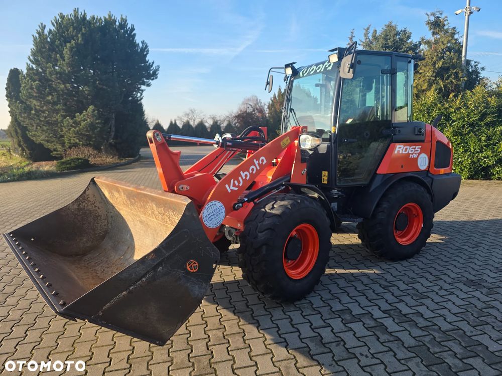 Kubota R 065 HW SPROWADZONA Z DE TYLKO 1090 MTH SUPER STAN !! - 1