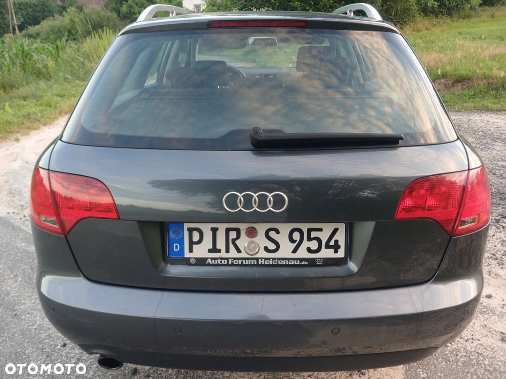 Audi A4 Avant - 10