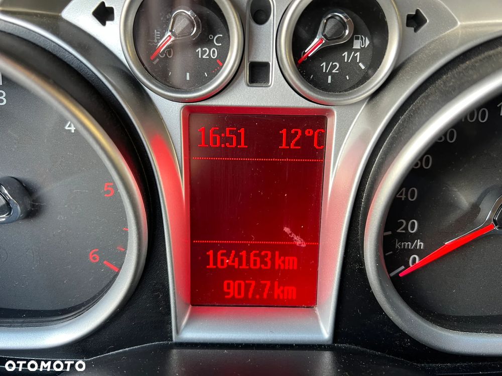 Ford Kuga 2.0 TDCi Titanium - 12