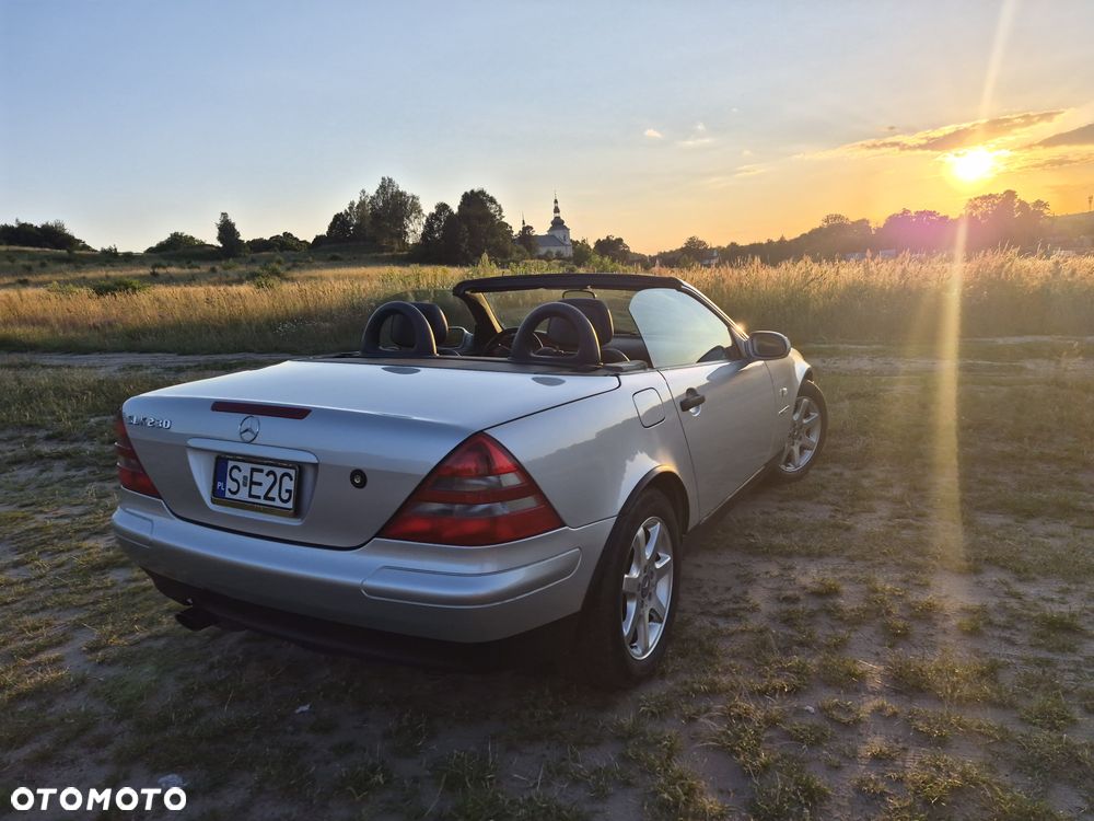 Mercedes-Benz SLK - 4