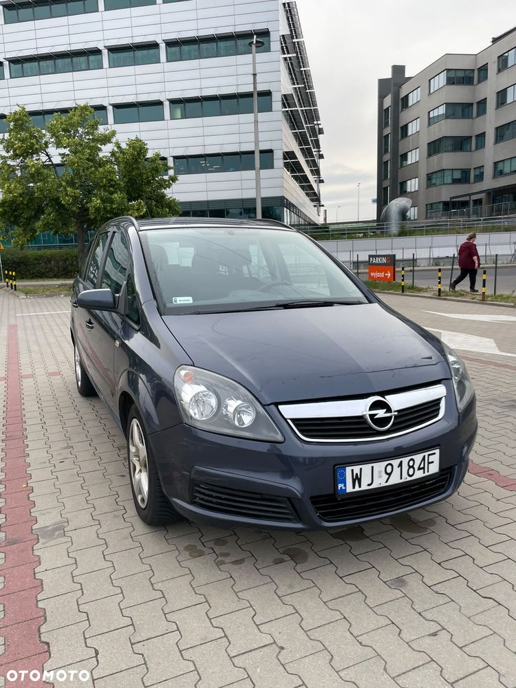 Opel Zafira 1.6 - 5