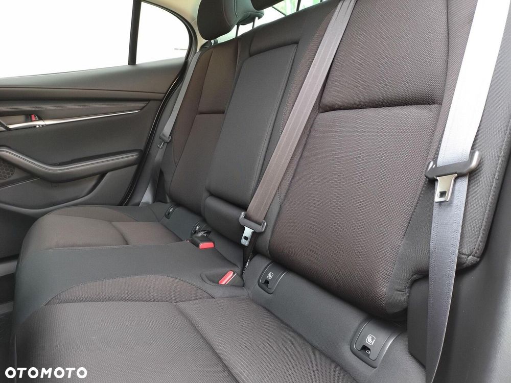 Mazda 3 2.0 mHEV Exclusive-Line - 29