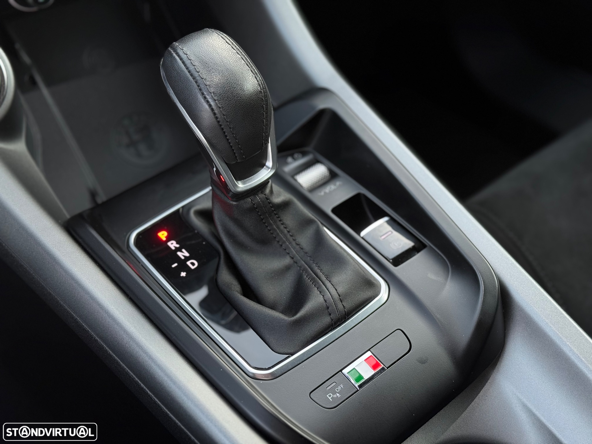Alfa Romeo Tonale 1.5 Hybrid Edizione Speciale - 26