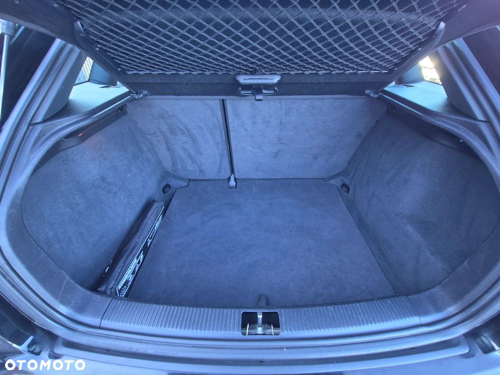 Audi A3 Sportback 1.6 TDI Ambiente - 29