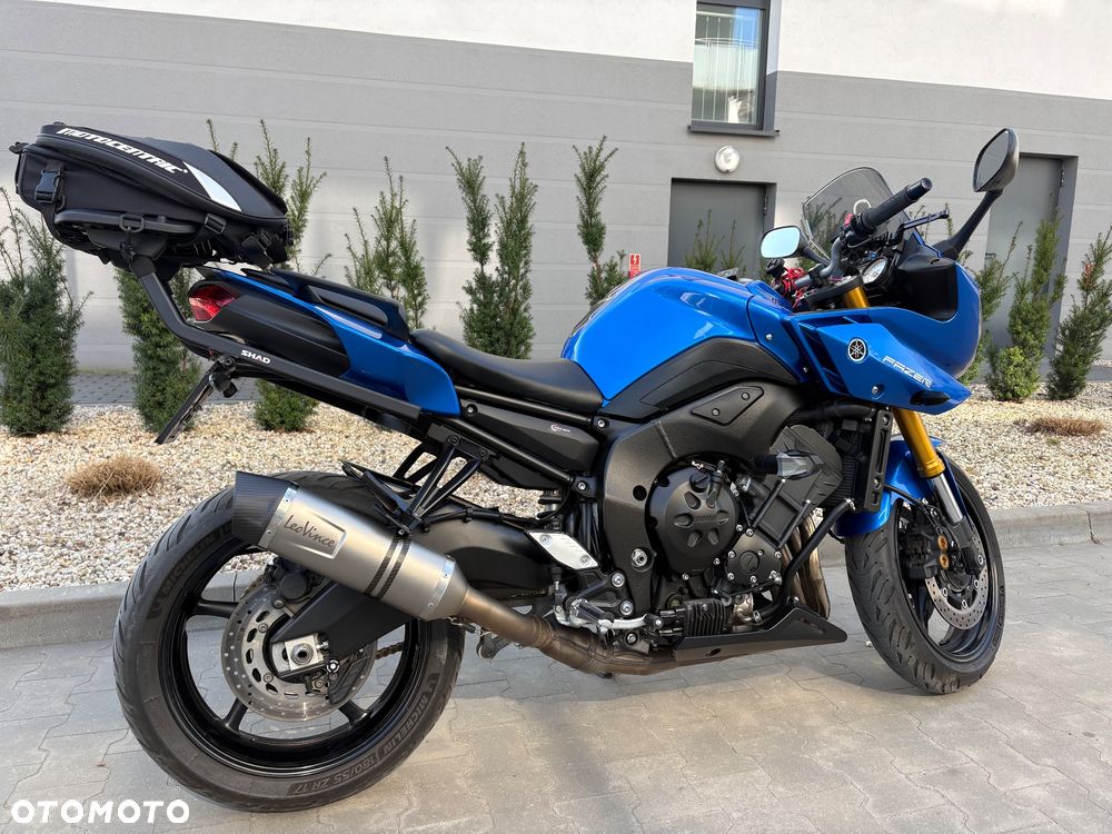 Yamaha FZ8 - 20