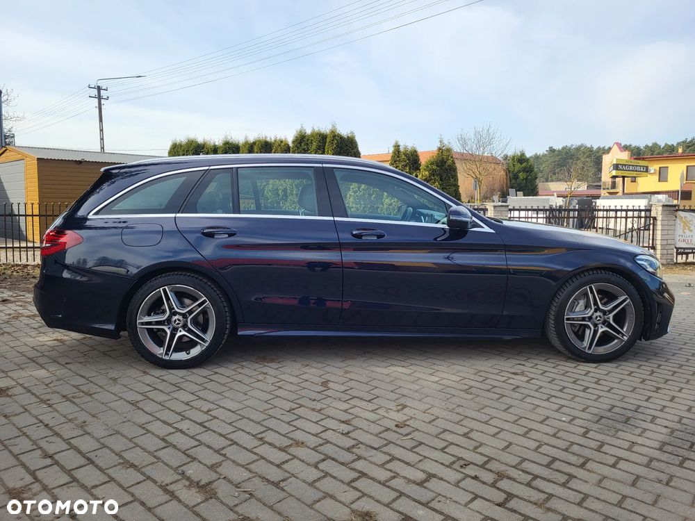 Mercedes-Benz Klasa C 220 d 9G-TRONIC AMG Line - 4