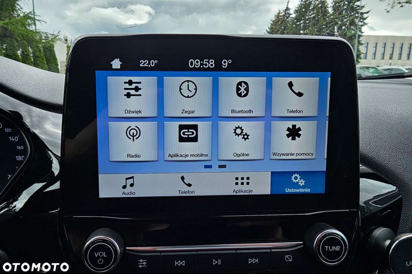 Ford Fiesta - 24