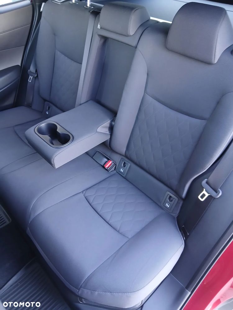 Toyota Corolla Cross - 26