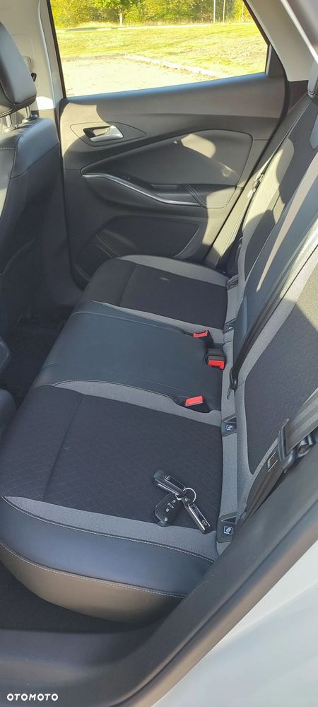 Opel Grandland X 1.6 Start/Stop Automatik Business Elegance - 34