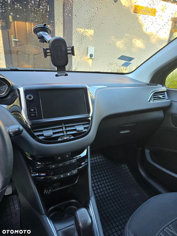 Peugeot 208 1.2 VTi Business Line - 7