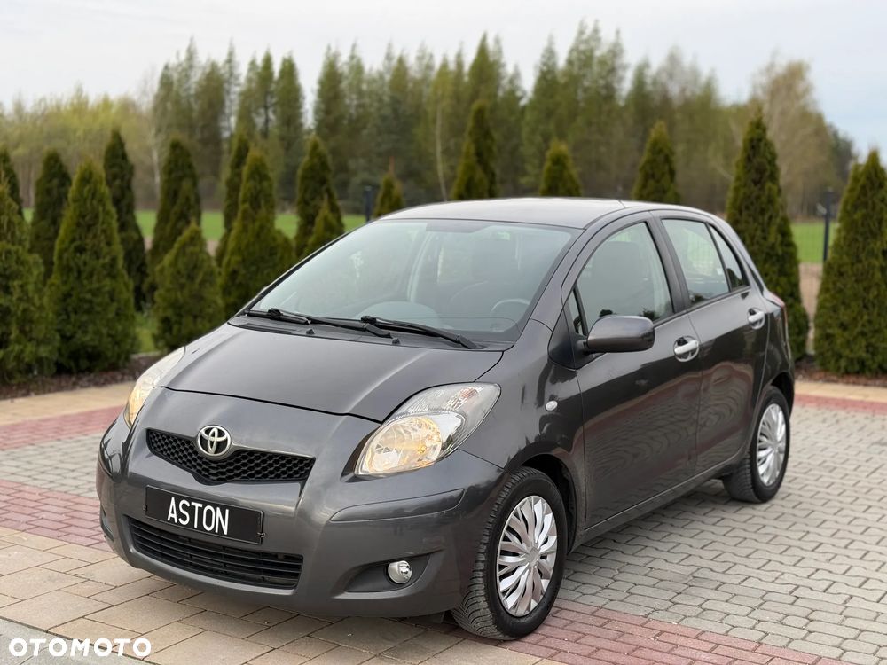 Toyota Yaris 1.4 D-4D - 12