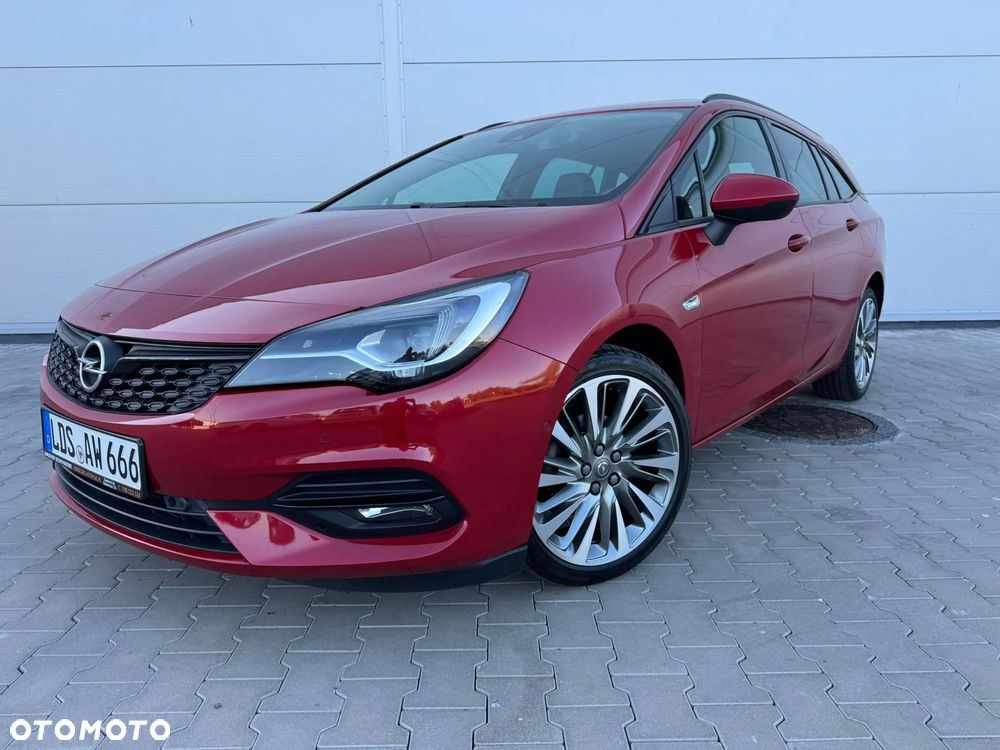 Opel Astra 1.2 Turbo Start/Stop Sports Tourer Ultimate - 4