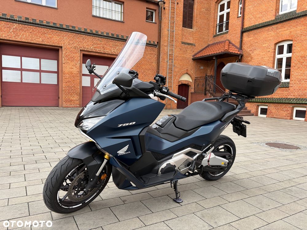 Honda NSS - 3