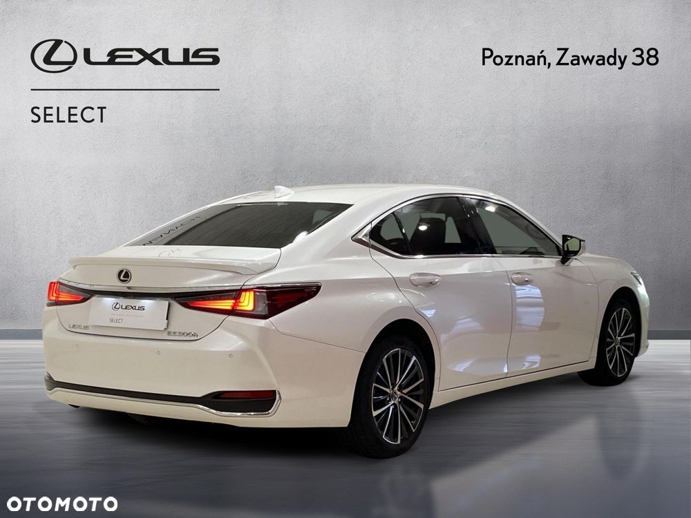 Lexus ES 300h Business Edition - 2
