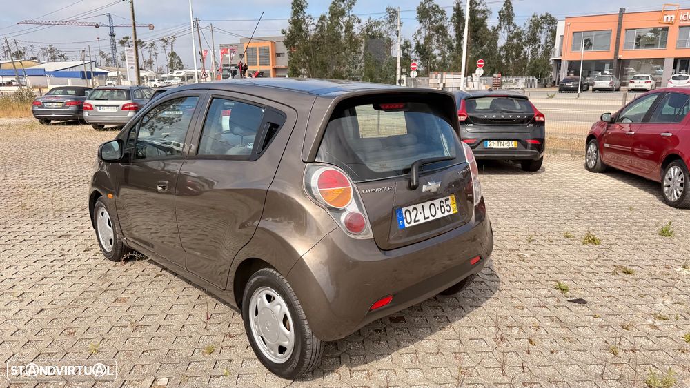 Chevrolet Spark 1.0 L - 7