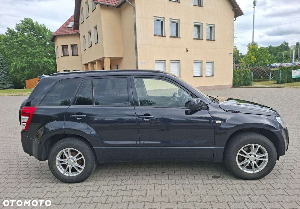 Suzuki Grand Vitara - 7