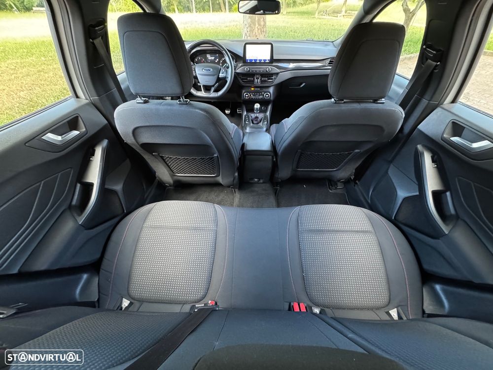 Ford Focus 1.5 EcoBlue S&S ST-LINE - 18
