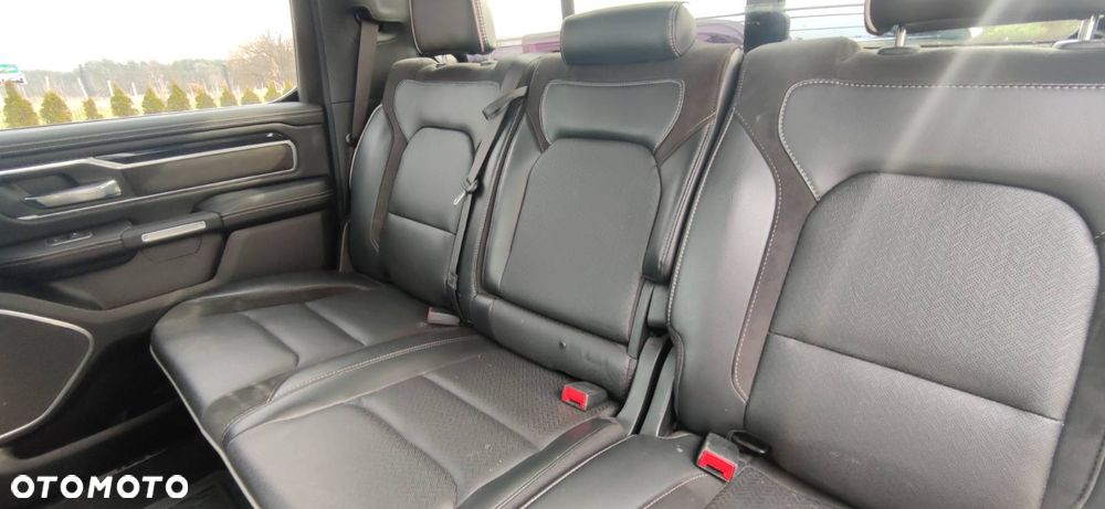 RAM 1500 Crew Cab Laramie - 17