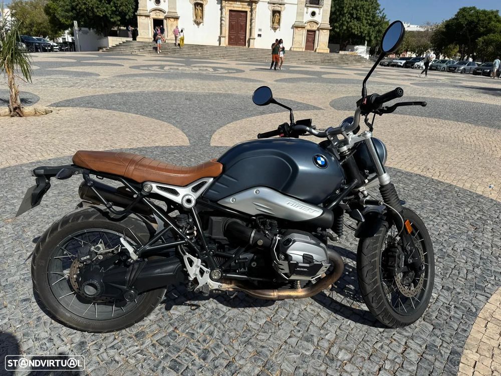 BMW R nineT - 1