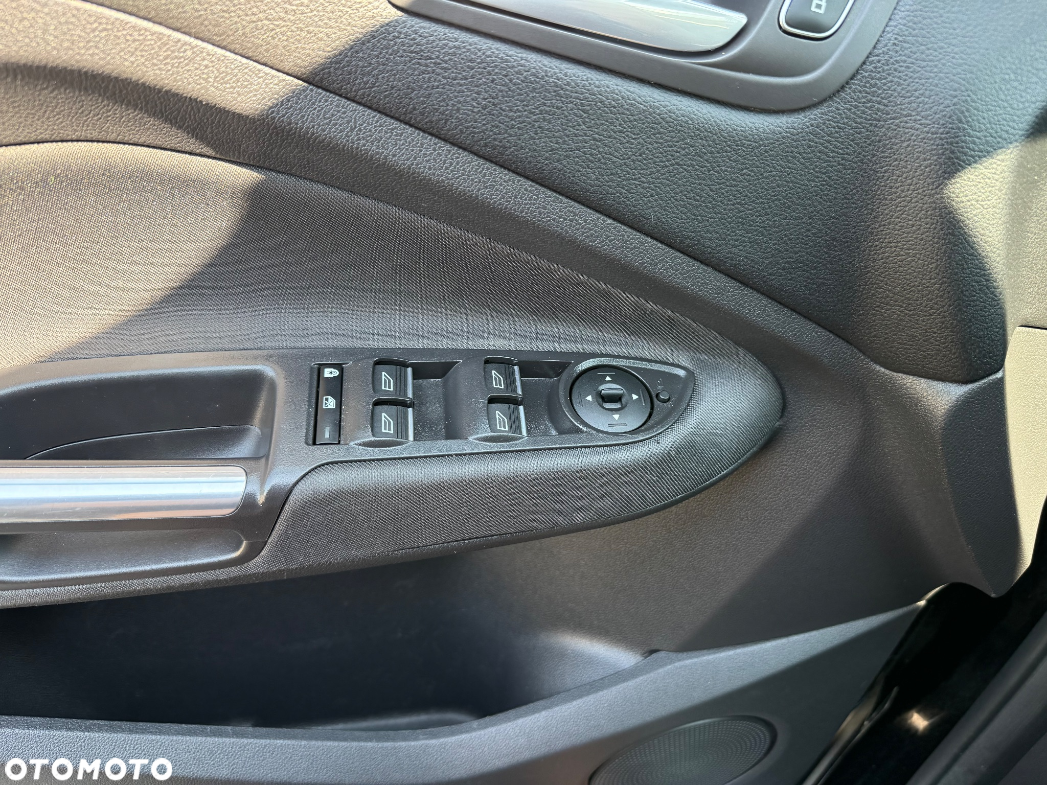 Ford C-MAX 1.0 EcoBoost Titanium ASS - 14