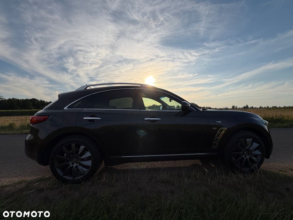 Infiniti QX70 3.7 S Premium EU6 - 8