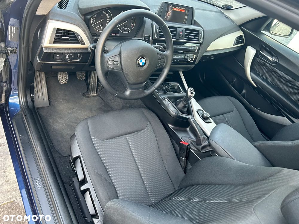 BMW Seria 1 116i - 14
