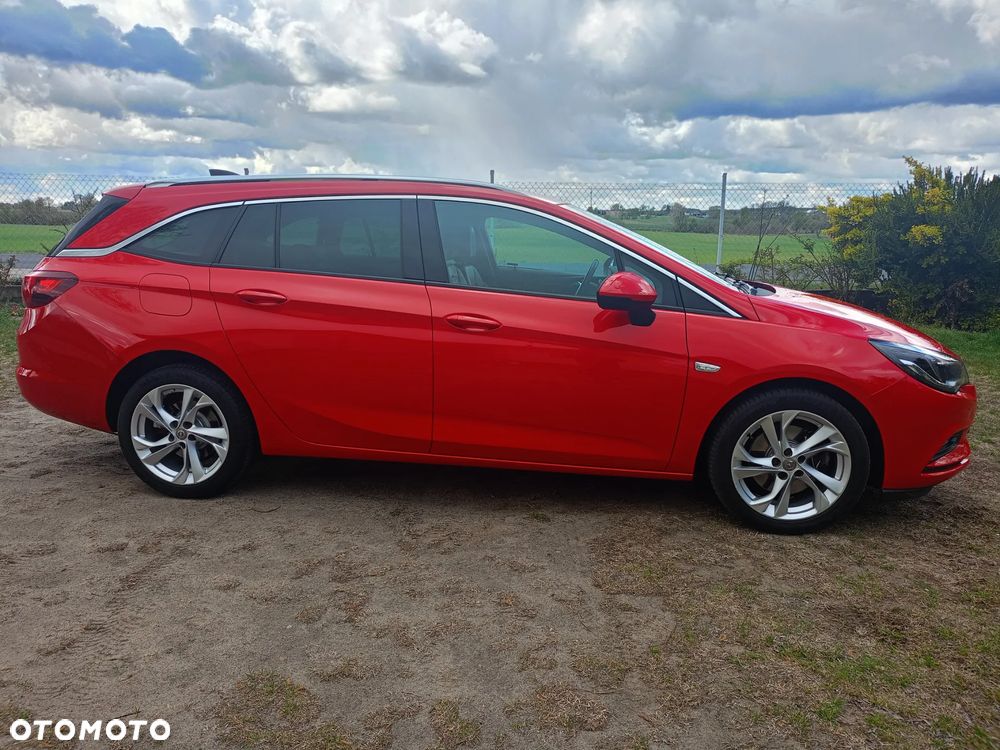 Opel Astra 1.6 CDTI Sport - 2