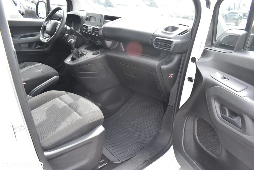 Toyota Proace City Verso Long 1.5 D-4D Business - 17