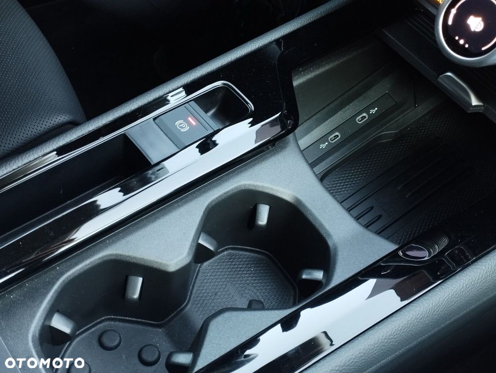 Skoda Superb 2.0 TSI 4x4 L&K DSG - 23